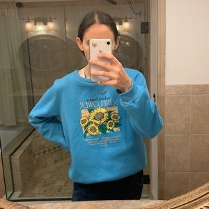 ☻ NWOT blue sunflower long sleeve